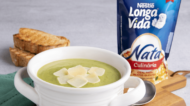 Creme de Curgete e Lascas de Queijo