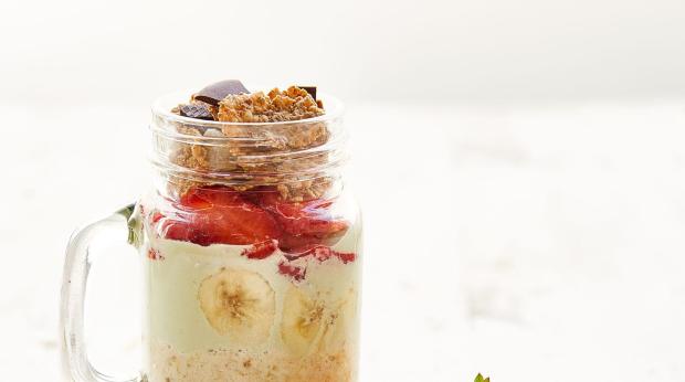 "OvernightOatComiogurtedematcha"