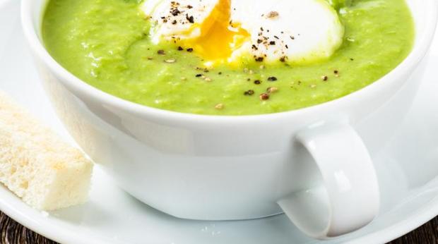 "Creme de Ervilhas com ovo esca"