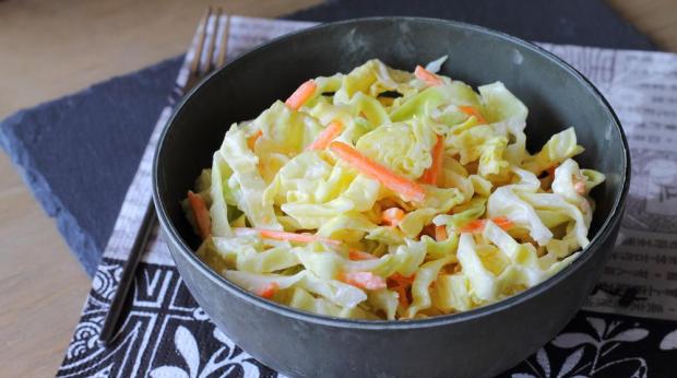 "Salada de Couve Lombarda"