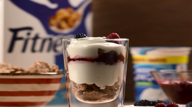 "trifle de frutos silvestres co"
