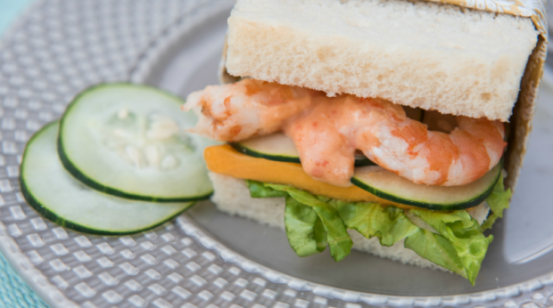 "Sandwich de gamba e papaia"