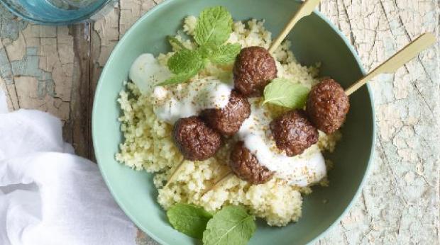 "AlmÃ´ndegas vegetarianas com mo"