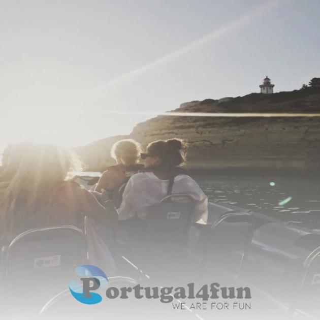 Passeio de Barco às Grutas de Benagil