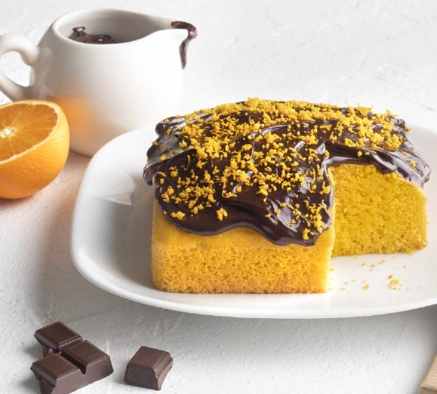 Bolo de Cenoura com Laranja