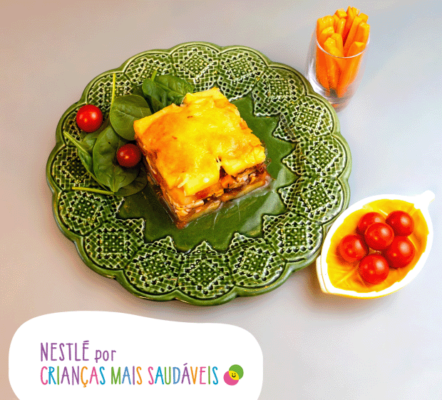 Gratinado de batata, feijão azuki, curgete e cenoura   
