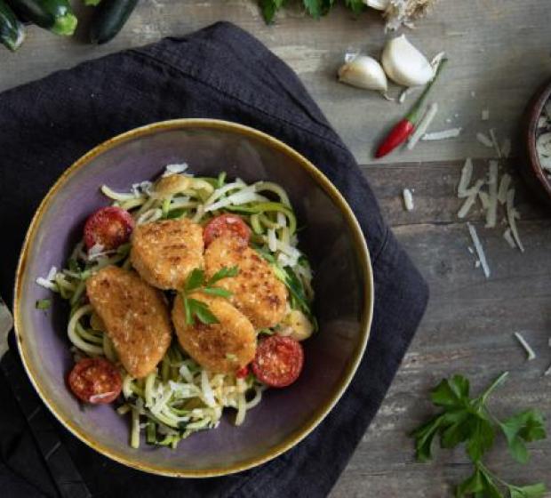 "Salada temperada de esparguete"